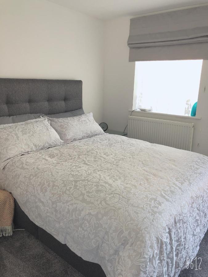 Flat 1 - Entire Modern Studio With En-Suite And Free Parking Close To Qmc, City Centre & Notts Uni Νότιγχαμ Εξωτερικό φωτογραφία