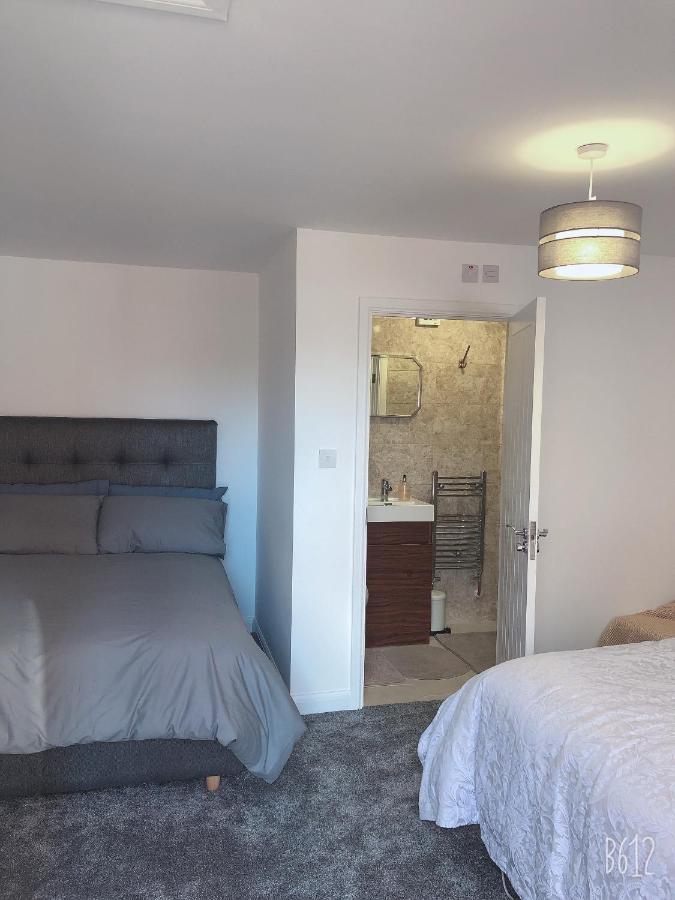 Flat 1 - Entire Modern Studio With En-Suite And Free Parking Close To Qmc, City Centre & Notts Uni Νότιγχαμ Εξωτερικό φωτογραφία